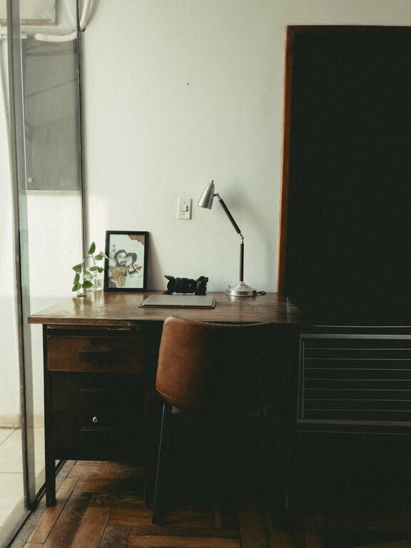 Tips for Creating a Cozy and Functional Home Office Space